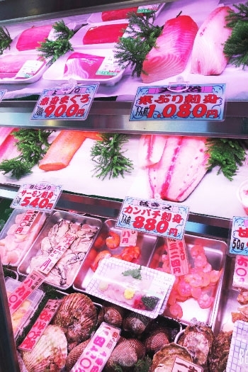 有名寿司店では使わない部位ですが同じマグロだから美味しい！「近海魚専門 魚双（うおそう）」
