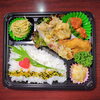 チキンステーキ　豚ヒレカツ　ミートボール「５月１１日お弁当」