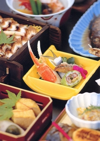 「大丸日本料理場」色彩・味・香りにこだわった、記憶に残る料理を提供致します。