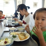 鴻池運輸（株）、千葉県流山市「生涯大学校子ども食堂」に食品を無償提供！！