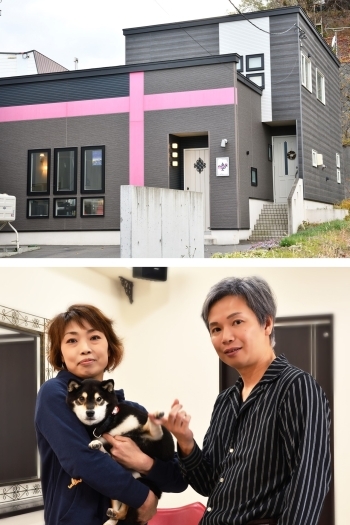 ピンクのラインが目印のお店です。ぜひ一度お越しください。「Ace Hair Factory（エースヘアファクトリー）」