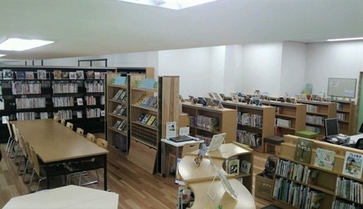 「富山市立図書館 豊田分館」ゆっくりページをめくってみよう！　何かが見つかる豊田分館