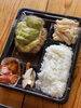 「豚肉生姜焼き温玉鉄板焼き飯」