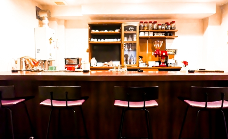 「喫茶パティクロ」昔ながらの喫茶店！　パーソナルな場と時間を満喫ください☆