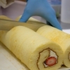 苺のロールケーキ「【苺スイーツ紹介】苺のロールケーキ【苺フェア開催中<3/1～3/5>】」