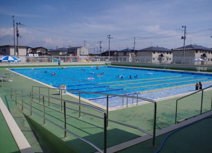 「盛岡市都南中央公園プール」短い利用期間、子供達でにぎわいます。