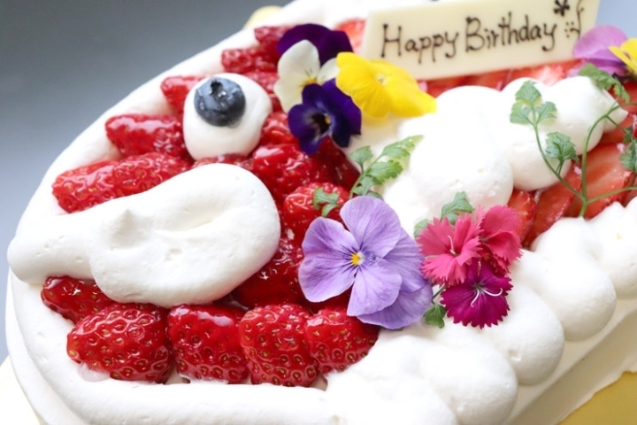 19hitoyasumi 戸出店 高岡で買える誕生日ケーキを詳しく取材 アニバーサリーケーキ スイーツ特集 まいぷれ 高岡市 19hitoyasumi 戸出店 高岡で買える誕生日ケーキを詳しく取材 アニバーサリーケーキ スイーツ特集 まいぷれ 高岡市