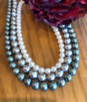 毎年2月には大好評の「真珠まつり」を開催しています。「スギイ時計店（サロン ド スギイ）」