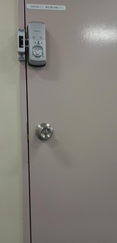 玄関閉めると、お子さまが出ていく心配なし。「お子さま連れ大歓迎!!」