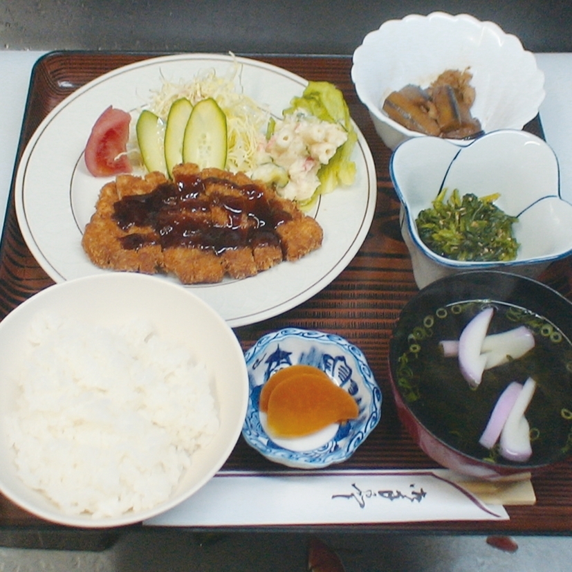 とんかつ定食