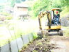 自分の手のように自在に操縦されるのに見とれました。「地域の道掃除に参加しました。」