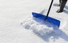 除雪用スコップ「白いものがいつ落ちて来ても良い準備は出来ていますか？」