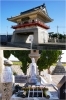 石門と水かけ観音「西大寺観音院」