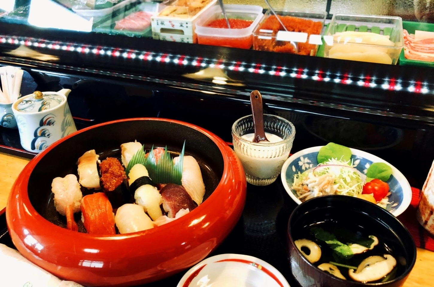 西区八軒 ふじ寿司 さんの10種類のネタを自分で選べる お好み寿司 ランチ 札幌市西区 手稲区のおすすめランチ特集 まいぷれ 札幌市西区 西区八軒 ふじ寿司 さんの10種類のネタを自分で選べる お好み寿司 ランチ 札幌市西区 手稲区のおすすめランチ特集 まいぷれ 札幌市西区
