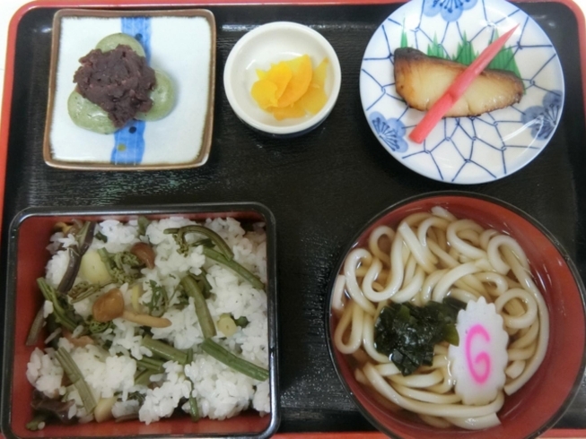 春 夏 季節のランチが変わります 柴又亀家おかみの独り言 柴又名物草だんごが人気 柴又帝釈天から一番近いお団子屋 亀家本舗のニュース まいぷれ 葛飾区 春 夏 季節のランチが変わります 柴又亀家おかみの独り言 柴又名物草だんごが人気 柴又帝釈天から一番近いお団子屋 亀家本舗のニュース まいぷれ 葛飾区