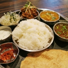 インド料理 KHUSHI（クシ）