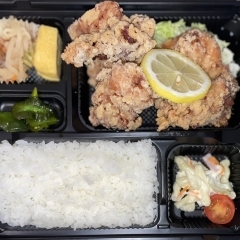 鶏唐揚弁当