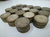 この銀貨だけで180枚あり、1キロ近くありました「「沼津市で古銭を売るなら」金のクマ沼津店 銀貨や金貨に記念硬貨など お気軽にお持ち下さい」