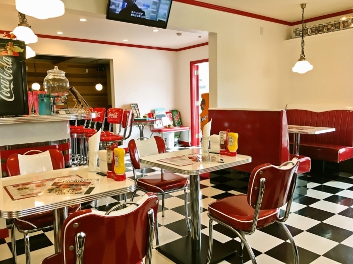 Magnet Diner マグネットダイナー 東郷町に日本にいながらアメリカの風を感じられるお店 パティとバンズの相性が抜群 まいぷれ編集室一 押し 豊明 東郷 日進 長久手のおすすめランチ まいぷれ 豊明 東郷 日進 長久手