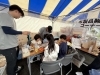 「🌈 雨にも負けず！笑顔あふれる「あやべ産業まつり2025」🎪」