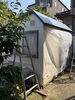 ペンキが回りに付かないように、しっかり養生😉「ベンリー福山東🌟物置屋根の塗装作業😊🎵」