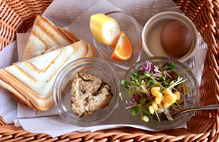 Cafeテラスヒルズ 周桑平野を見下ろしながら食べる絶品モーニング 西条のモーニングおすすめ店 まいぷれ 西条市 Cafeテラスヒルズ 周桑平野を見下ろしながら食べる絶品モーニング 西条のモーニングおすすめ店 まいぷれ 西条市