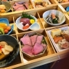 季節の箱御膳会席はご好評頂いております。「［船橋 仕出し 法事 慶事 ］ご予約承っております。」