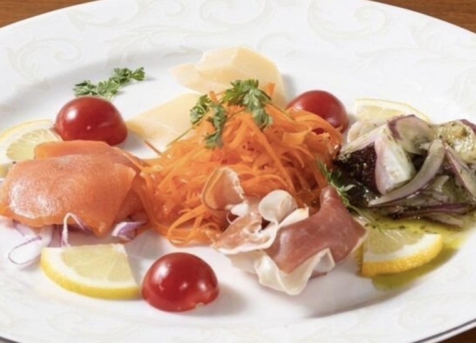 千葉駅 千葉のおしゃれカフェ 昼はランチ 夜は夜カフェ Princess Cheers Cafeのニュース まいぷれ 千葉市中央区 千葉駅 千葉のおしゃれカフェ 昼はランチ 夜は夜カフェ Princess Cheers Cafeのニュース まいぷれ 千葉市中央区