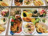 折詰弁当。刺身セット税込3,240円です。「50代のご家族のご利用が増えて…」