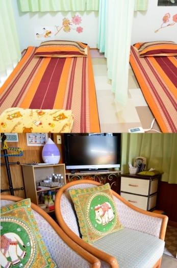 （上）施術室はベッド2台（下）待合い室「タイ古式マッサージ マリコ」