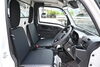 カッコよさもある車内空間です。「新車で入荷した「ハイゼットトラック」について、スタッフに聞いてみた！🚙」