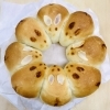 「手ごねパン」