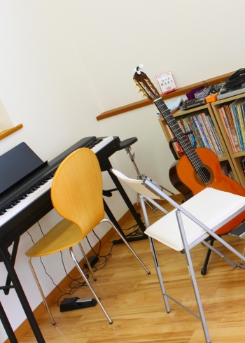 「八王子新堀ギター音楽院」無料体験レッスン受付中！　幅広くレッスンが受けられる音楽教室！