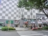 2階の店舗は外からの看板が目印です「立川占い館」