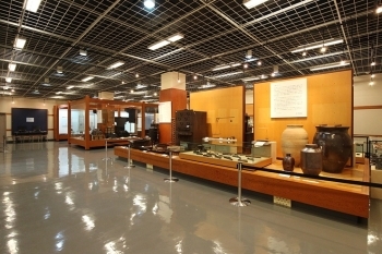 売薬資料館　展示風景「富山市民俗民芸村」