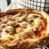 【pizzeria kuroneko】 今治市で味わう特別な薪窯焼き本格ピザ！ 地元食材で生まれる新しいイタリアンの世界へ【愛媛/今治市】