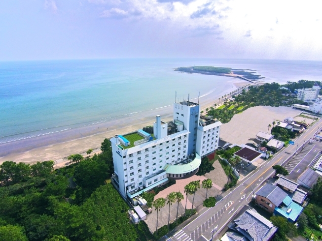 「青島グランドホテル」雄大な眺めと心地よい潮風で身も心も癒される和風ホテル