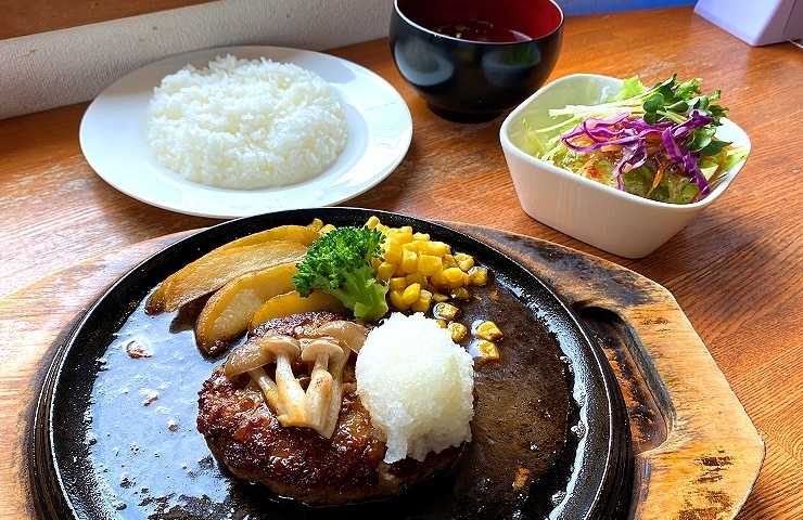 八幡平市 カフェレストラン ぱぱなっしゅ 和風ハンバーグセット 1100円 まいぷれ編集部のオススメ ランチ特集 まいぷれ 盛岡 滝沢 矢巾 八幡平 雫石 八幡平市 カフェレストラン ぱぱなっしゅ 和風ハンバーグセット 1100円 まいぷれ編集部のオススメ ランチ特集 まいぷれ 盛岡 滝沢 矢巾 八幡平 雫石