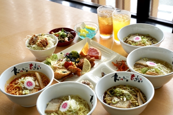 「河京ラーメン館 猪苗代店」本格喜多方ラーメンとサイドメニューが食べ放題のパラダイス♪