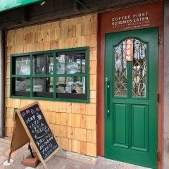 4月22日にオープンしたカフェ「J’s Cafe」