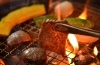 写真はイメージです📸「市場にあまり出回らない肉を含む食べ比べ！「いろり肉マルシェ」で叶います🥩✨」
