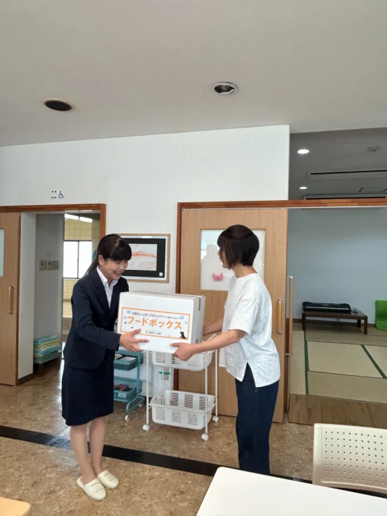 「たくさんのお菓子をいただきました(*^-^*)」