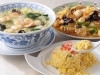 豊富なメイン料理を用意しております
会話が弾み笑顔がこぼれます「中国料理 芳蘭」