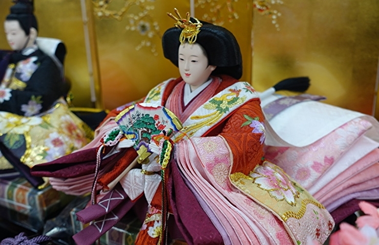 「森田人形製作」オリジナルひな飾りセットが作れる　大人のための雛人形が買える店