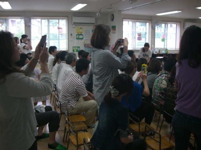 「２７年度園児募集最後の参観説明会」