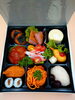 「お弁当　折詰め　♪」