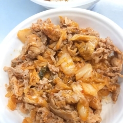 豚キムチ丼