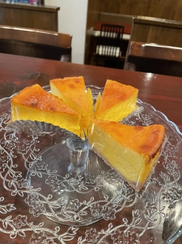 カボチャのチーズケーキ「本日14時から営業日」