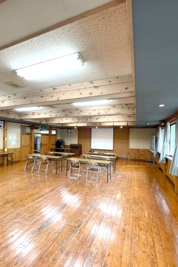 各種講習会が行われる大会議室　有効にご活用ください「上松町商工会」