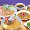 アジアンバル ロイの食堂